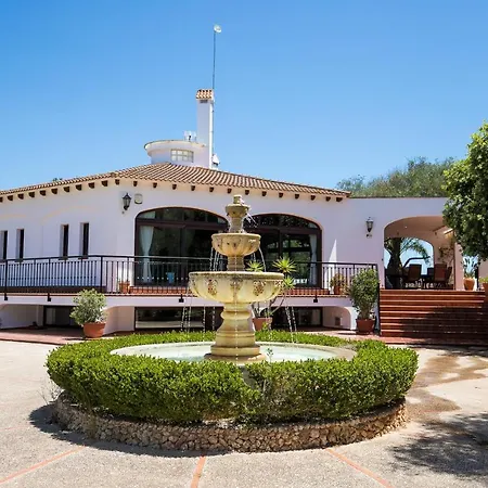 Villa Es Pinar *