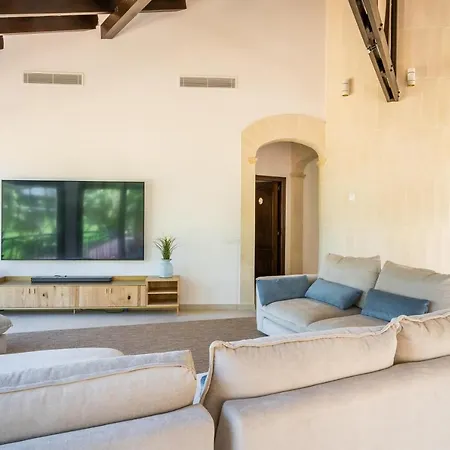 Es Pinar Villa